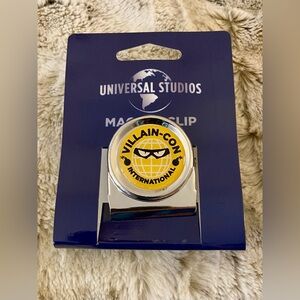 *NWT* Universal Studios Villain-Con Despicable Me Minion Mayhem Magnet Clip